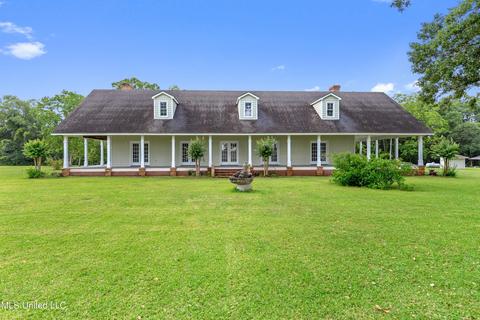 7191 Barton Agricola Road Rd, Lucedale, MS 39452