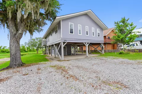 16144 Bali Rd, Pearlington, MS 39572