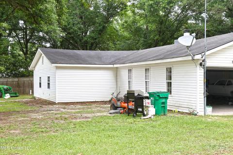 13821 Constitution Rd, Moss Point, MS 39562 photo 6