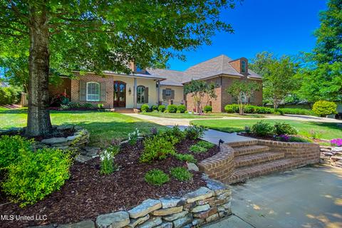 138 Fenwick Cir, Madison, MS 39110 photo 1