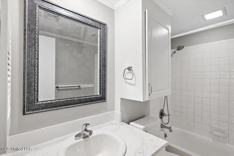 210 Riviera Dr, Jackson, MS 39211 photo 17