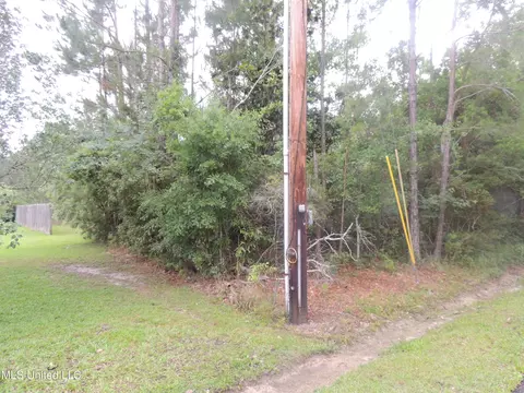 0 Zimmerman Ln, Waveland, MS 39576