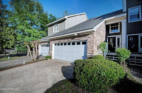 8 Bluff, Brandon, MS 39047 photo 2