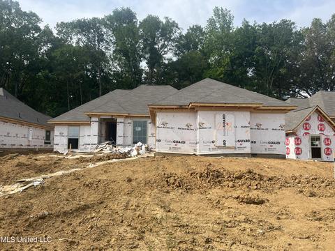 511 Silver Hill Dr, Pearl, MS 39208
