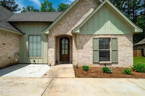 1218 Cutter Ln, Brandon, MS 39047 photo 2