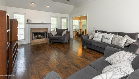 130 Holmar Dr, Brandon, MS 39047 photo 5