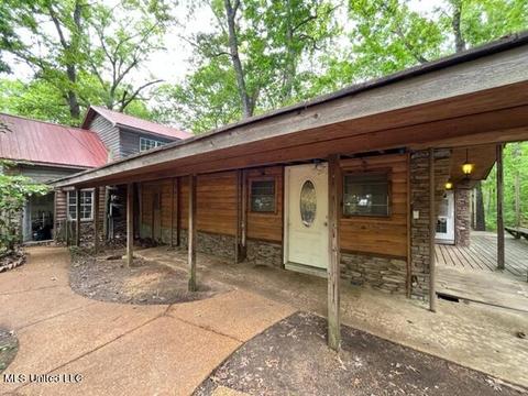 256 N Forrest Dr, Sardis, MS 38666 photo 2