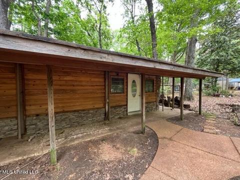 256 N Forrest Dr, Sardis, MS 38666 photo 3