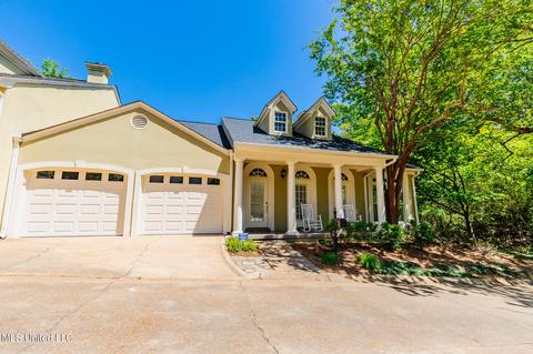 8 Dell Dr, Oxford, MS 38655