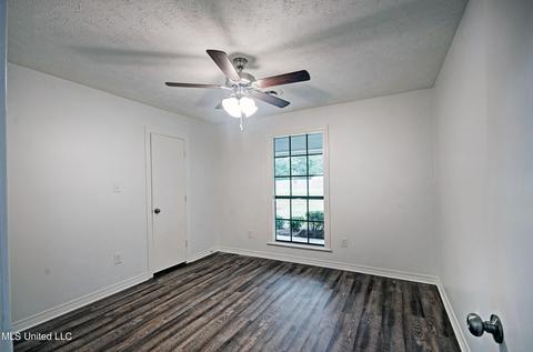 4 Chartres St, Brandon, MS 39047 photo 18