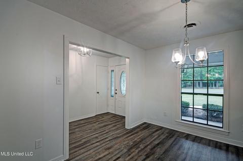 4 Chartres St, Brandon, MS 39047 photo 7
