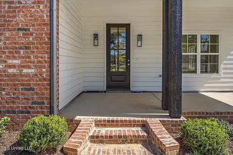 552 S Craft Rd, Hernando, MS 38632 photo 6