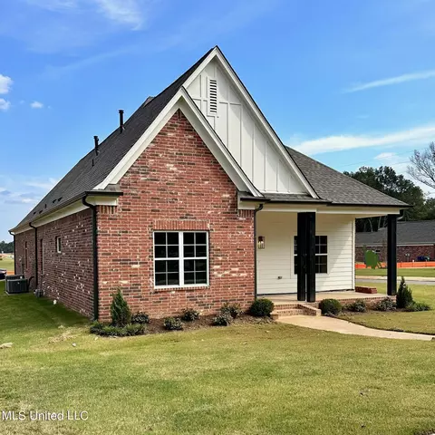 552 S Craft Rd, Hernando, MS 38632 photo 4