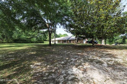 22530 Saucier Lizana Rd, Saucier, MS 39574 photo 2