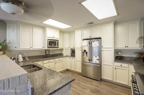 22530 Saucier Lizana Rd, Saucier, MS 39574 photo 12