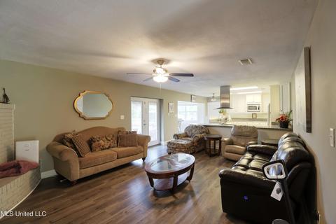 22530 Saucier Lizana Rd, Saucier, MS 39574 photo 8