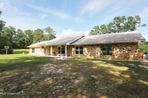 22530 Saucier Lizana Rd, Saucier, MS 39574