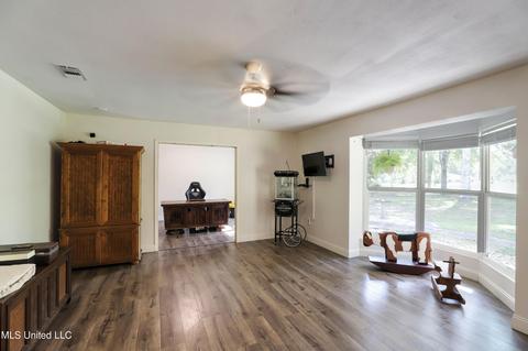 22530 Saucier Lizana Rd, Saucier, MS 39574 photo 5