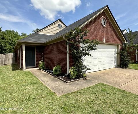 5690 Steffani Dr, Southaven, MS 38671