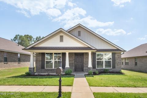 8783 Kimberly Dawn Dr, Southaven, MS 38671