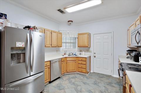 210 N Shadow Lake Dr, Clinton, MS 39056 photo 7