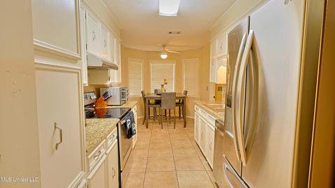 1472 Tracewood Dr, Jackson, MS 39211