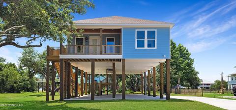 530 Trautman Ave, Long Beach, MS 39560