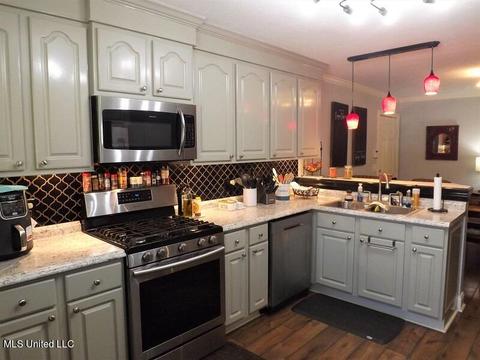 118 W Pinebrook Dr, Brandon, MS 39047 photo 10