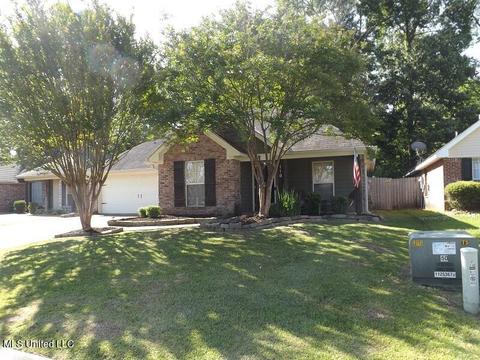 118 W Pinebrook Dr, Brandon, MS 39047 photo 2