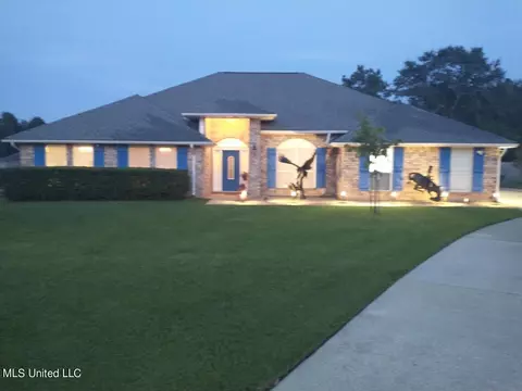 15720 S Fork Dr, Gulfport, MS 39503