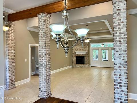 8335 Kahala Dr, Diamondhead, MS 39525 photo 6