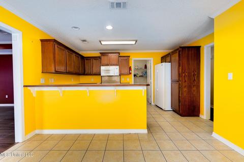 459 Pinecrest Cir, Long Beach, MS 39560 photo 9