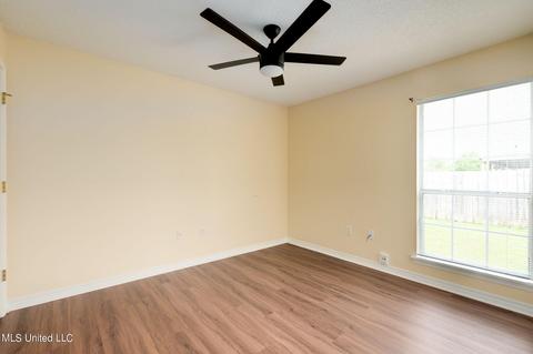 459 Pinecrest Cir, Long Beach, MS 39560 photo 16