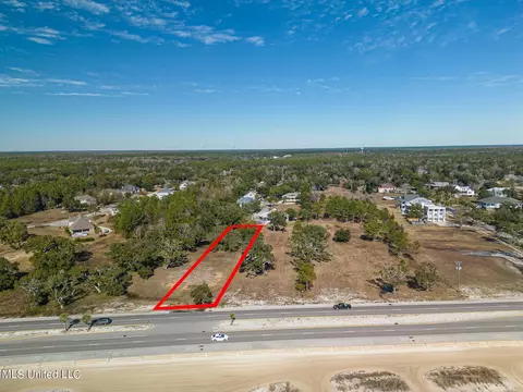 1321 E Beach Blvd, Pass Christian, MS 39571
