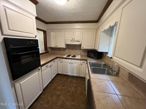 526 Berwick Dr, Brandon, MS 39047 photo 5