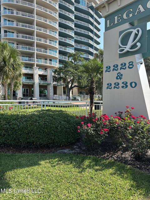 2230 Beach Dr #505, Gulfport, MS 39507