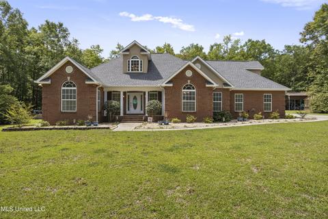 3120 S Holden Dr, Vancleave, MS 39565