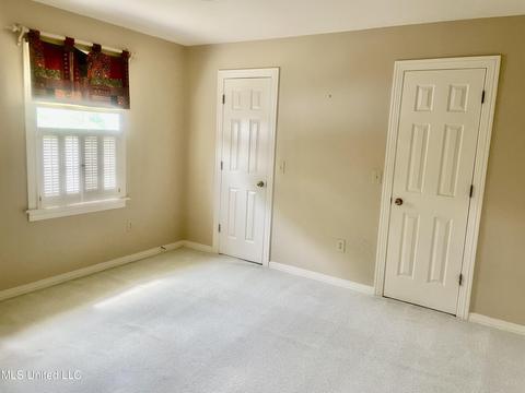 121 Hillcroft Pl, Jackson, MS 39211 photo 32