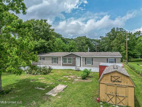21310 Yankee Town Rd, Saucier, MS 39574