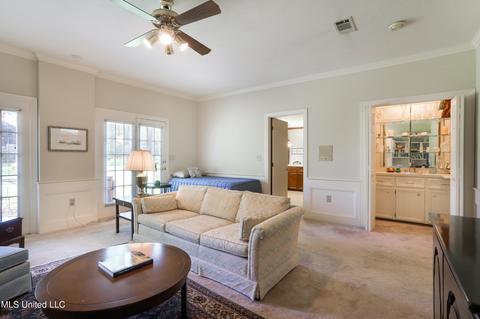 1460 Northlake Dr, Jackson, MS 39211 photo 7