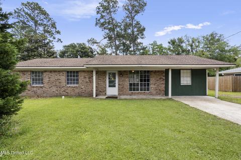202 Sedgewick Dr, Long Beach, MS 39560