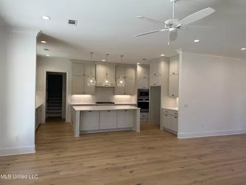 219 Wrights Mill Dr, Madison, MS 39110 photo 8
