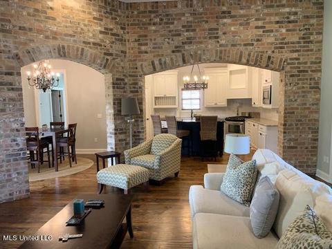 170 Amethyst Dr, Brandon, MS 39047 photo 8