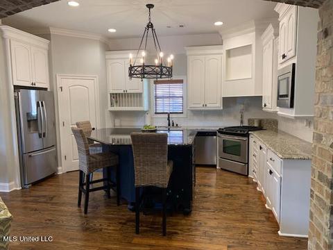 170 Amethyst Dr, Brandon, MS 39047 photo 9
