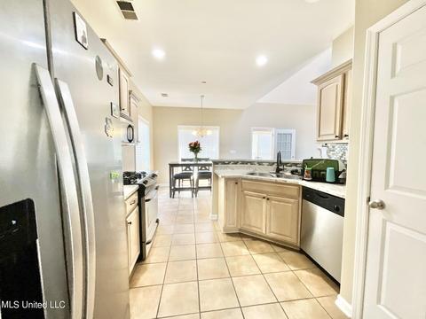 951 Lindsey Cv, Hernando, MS 38632 photo 6