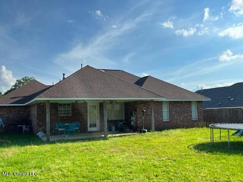 803 Austin Ct, Florence, MS 39073 photo 3