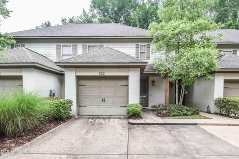 622 Braeburn Ct #622, Flowood, MS 39232