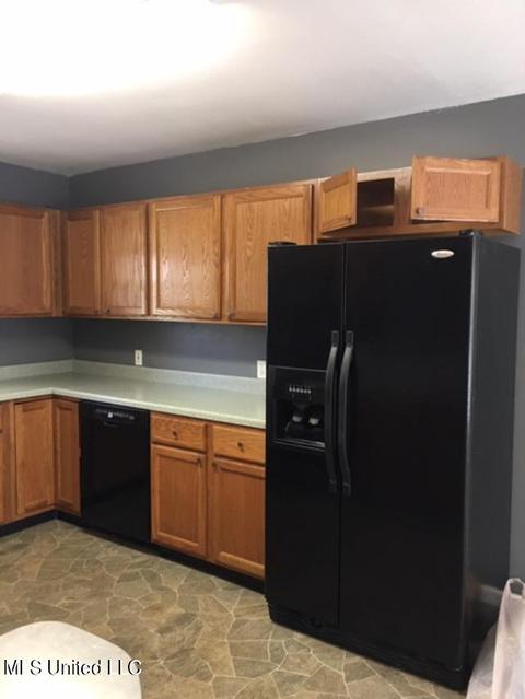 810 E Old Pass Rd, Long Beach, MS 39560 photo 7