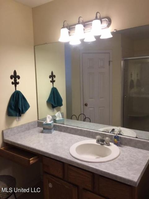 810 E Old Pass Rd, Long Beach, MS 39560 photo 10