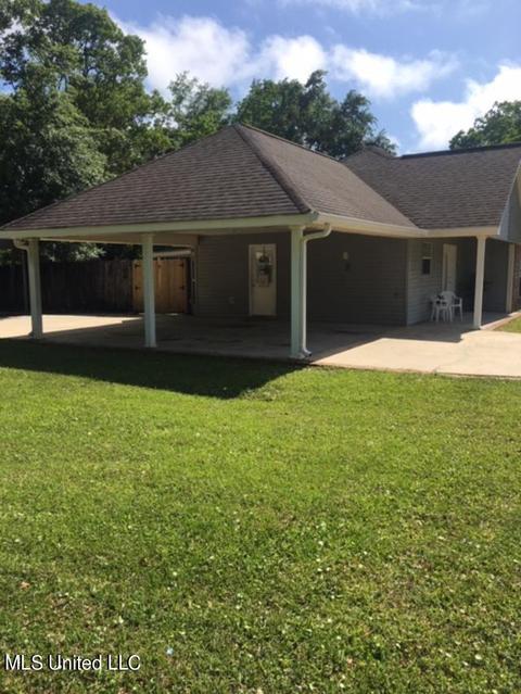 810 E Old Pass Rd, Long Beach, MS 39560 photo 3